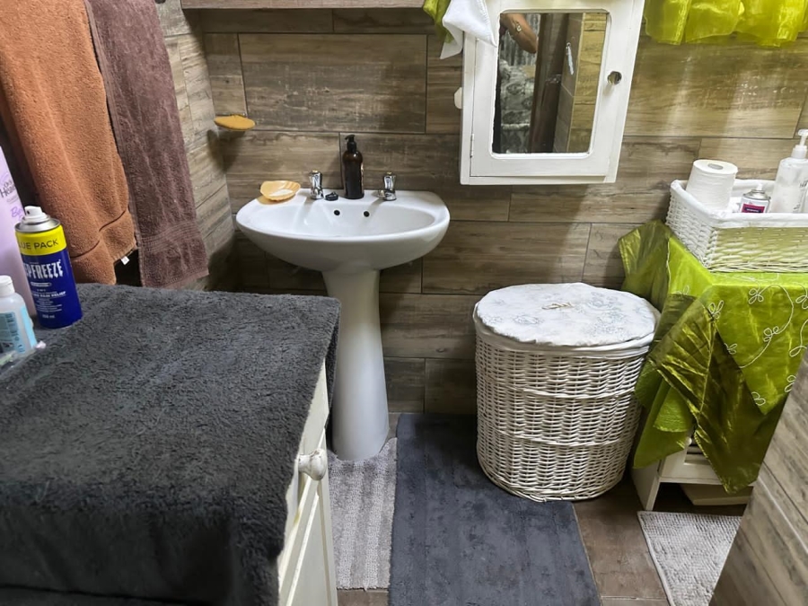 4 Bedroom Property for Sale in Rustenburg Central North West